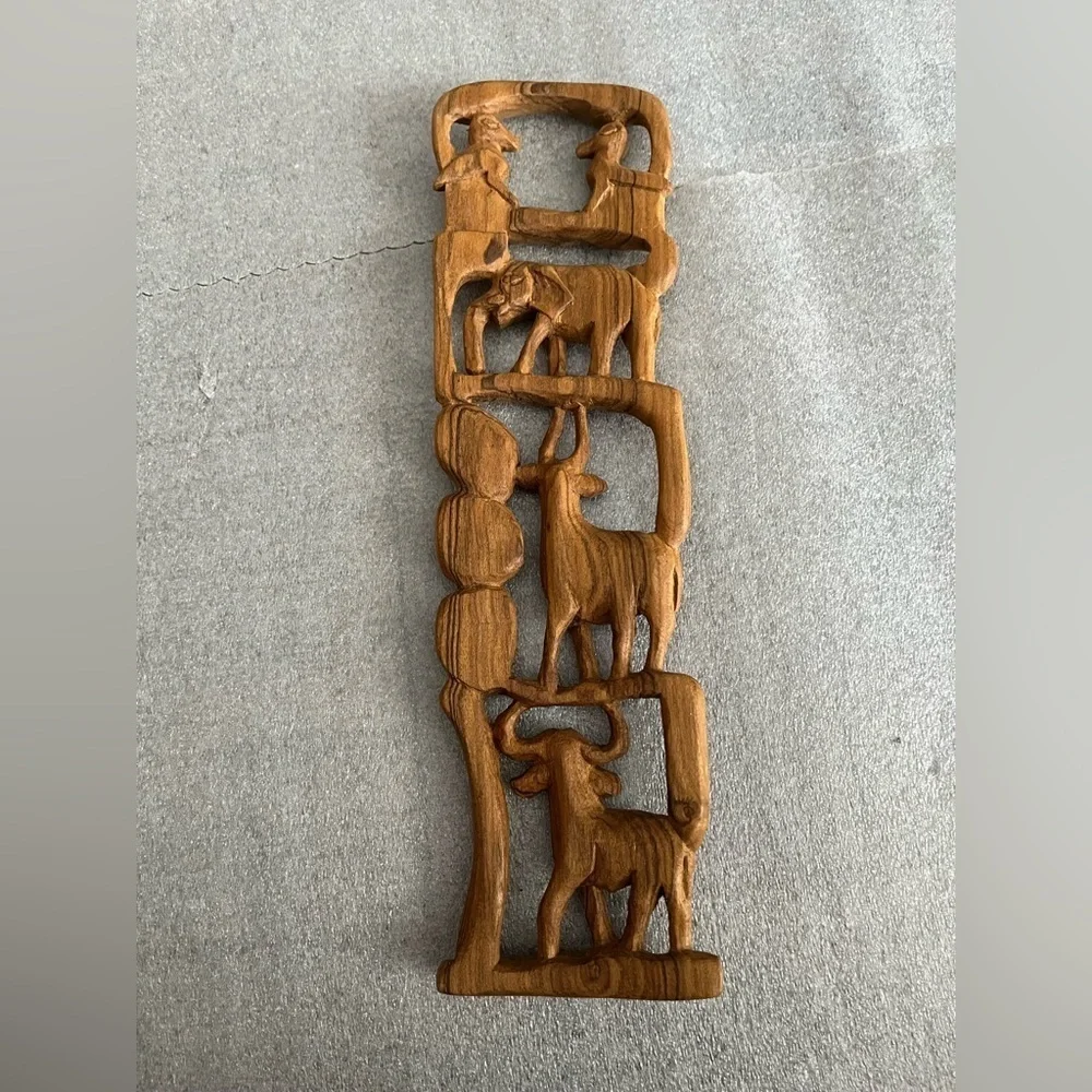 Handcrafted Brown Wooden African Animal Wall Decor small Panel - Picture 4 of 4